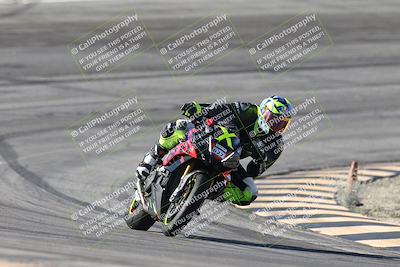 media/Jan-15-2026-Racers Edge (Thu) [[dfebeb70ab]]/3-B Group/Session 2 (Bowl Exit)/